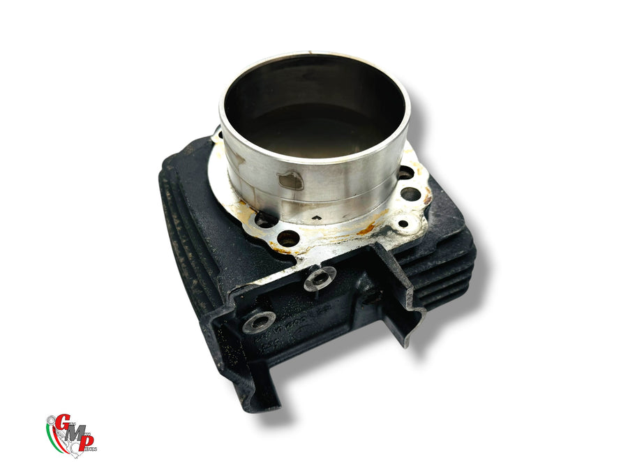 Vertical Cylinder - Ducati