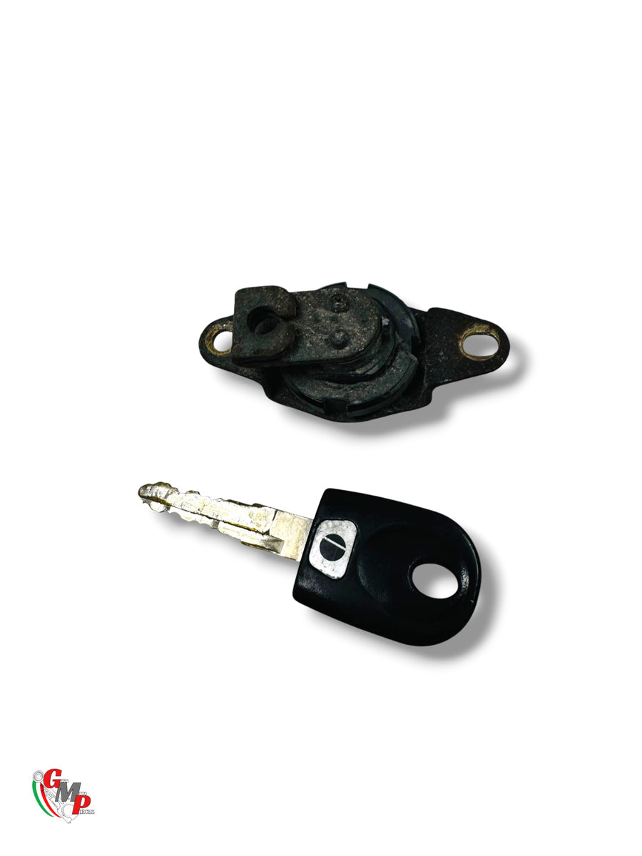 Seat Lock - Ducati