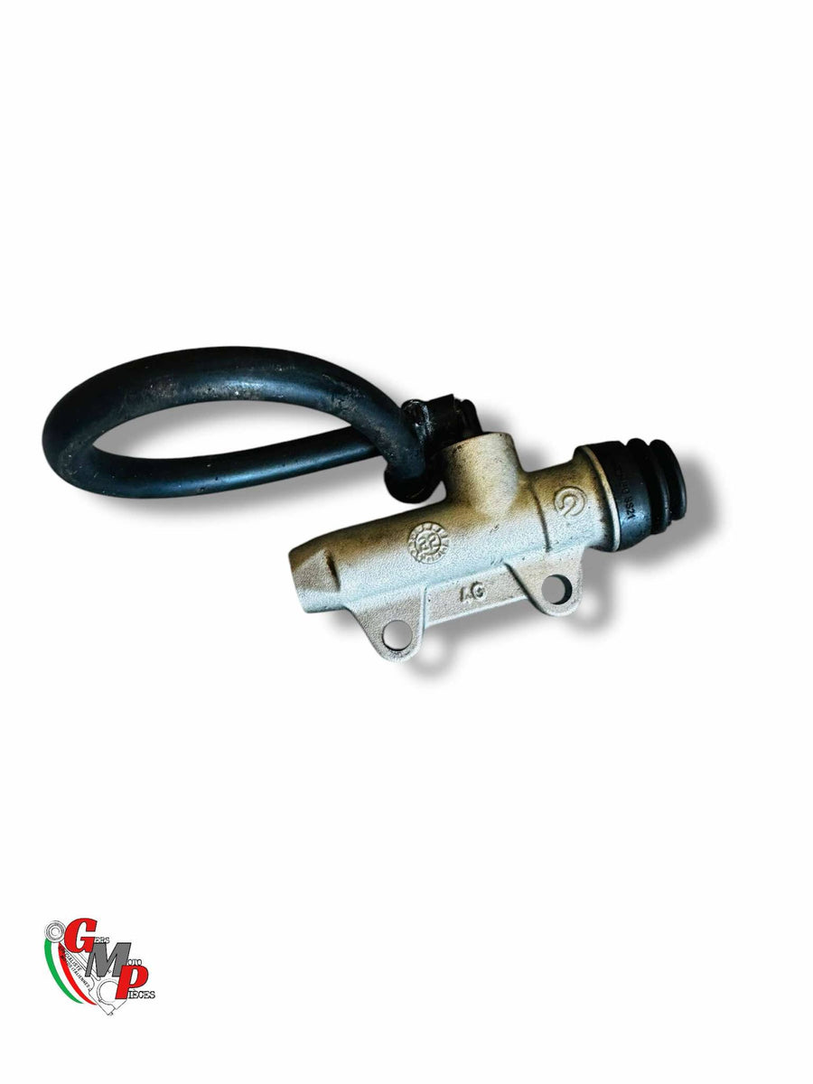 Rear brake master cylinder - Ducati