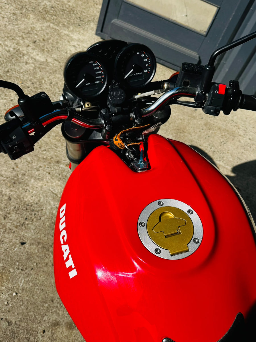 Ducati Monster 695 5400kms