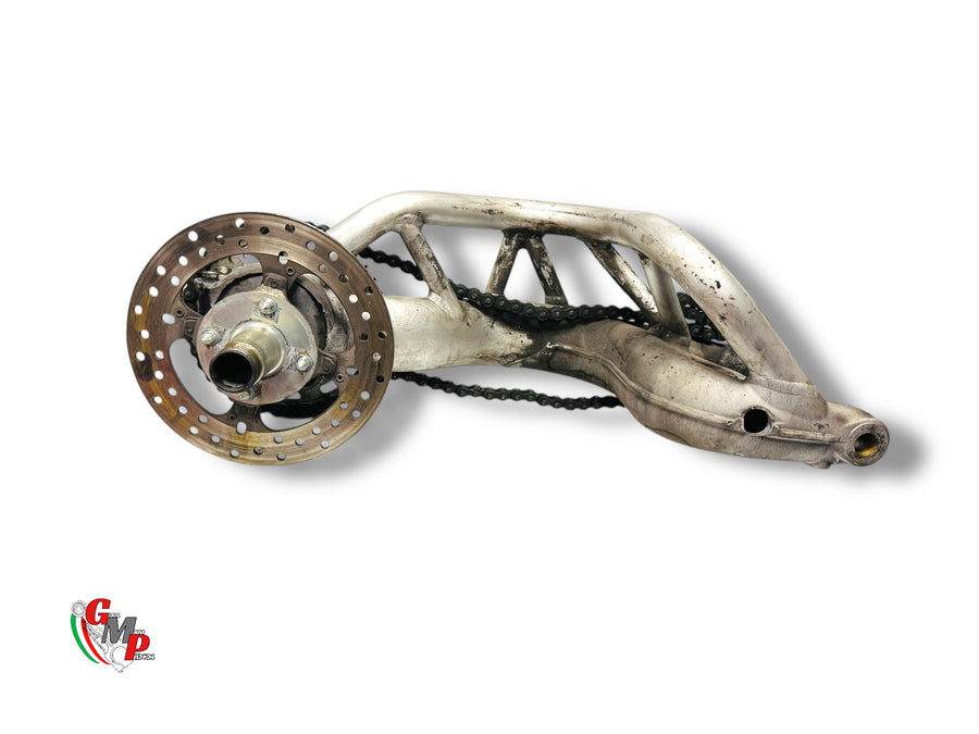 Single-sided trellis swingarm - Ducati