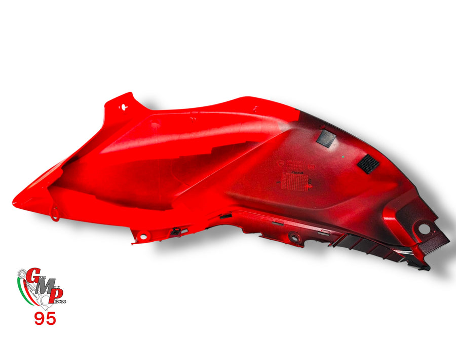 Right tank fairing - Ducati