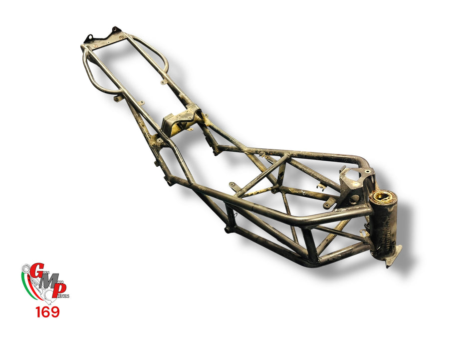 Frame and title in order - Ducati