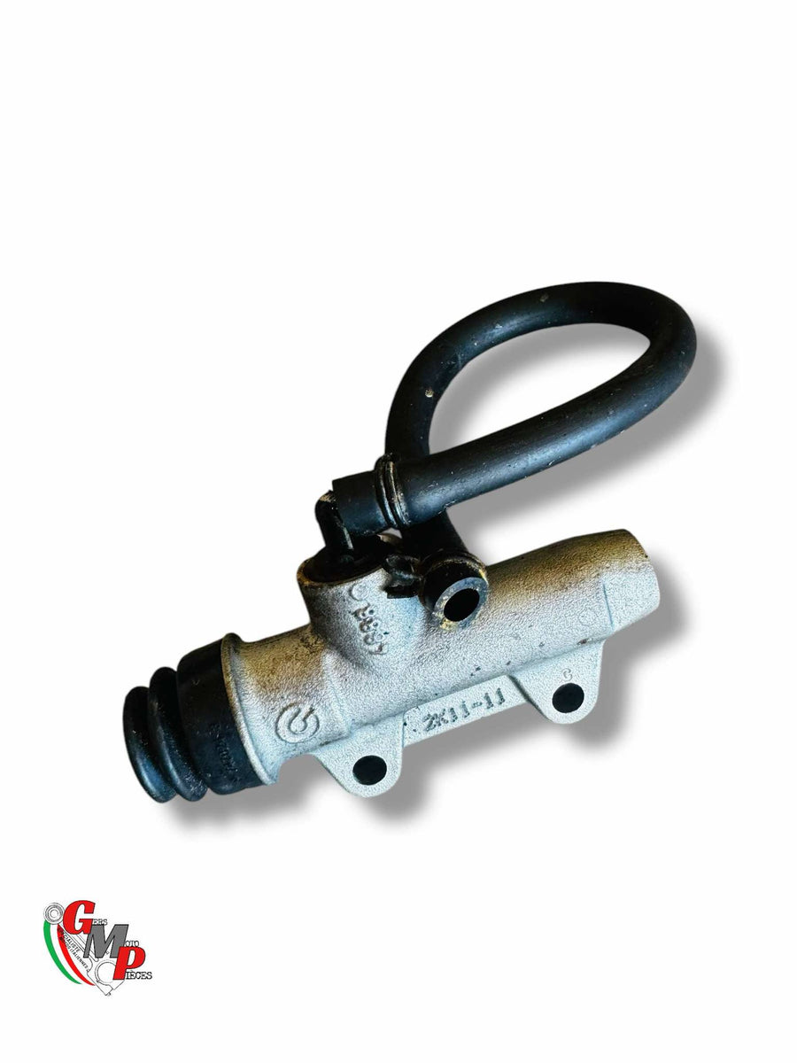 Rear brake master cylinder - Ducati