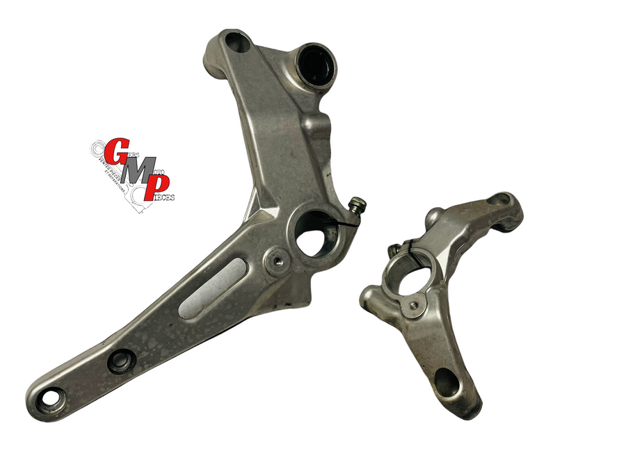 Engine mount and plate - Ducati