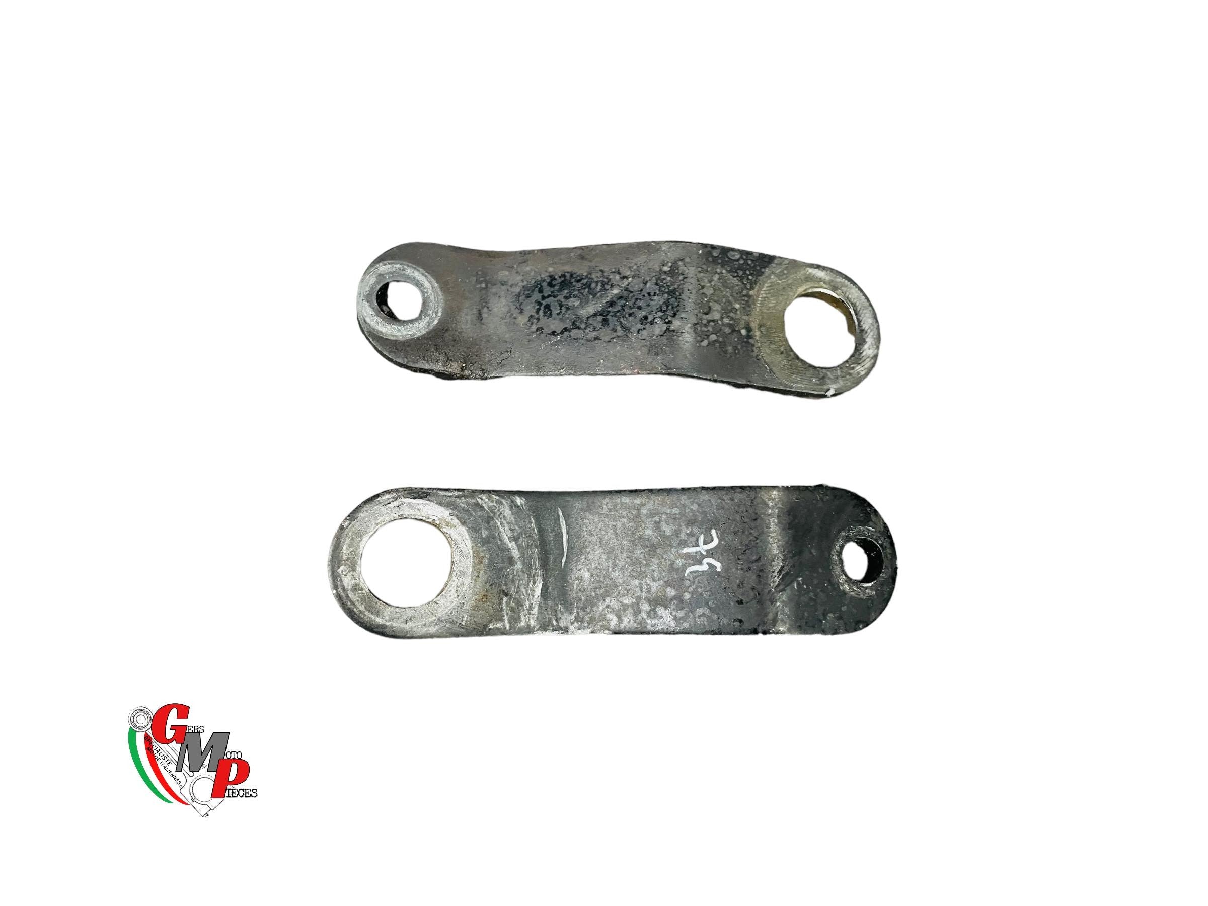 Pair of Lower Brackets - Ducati