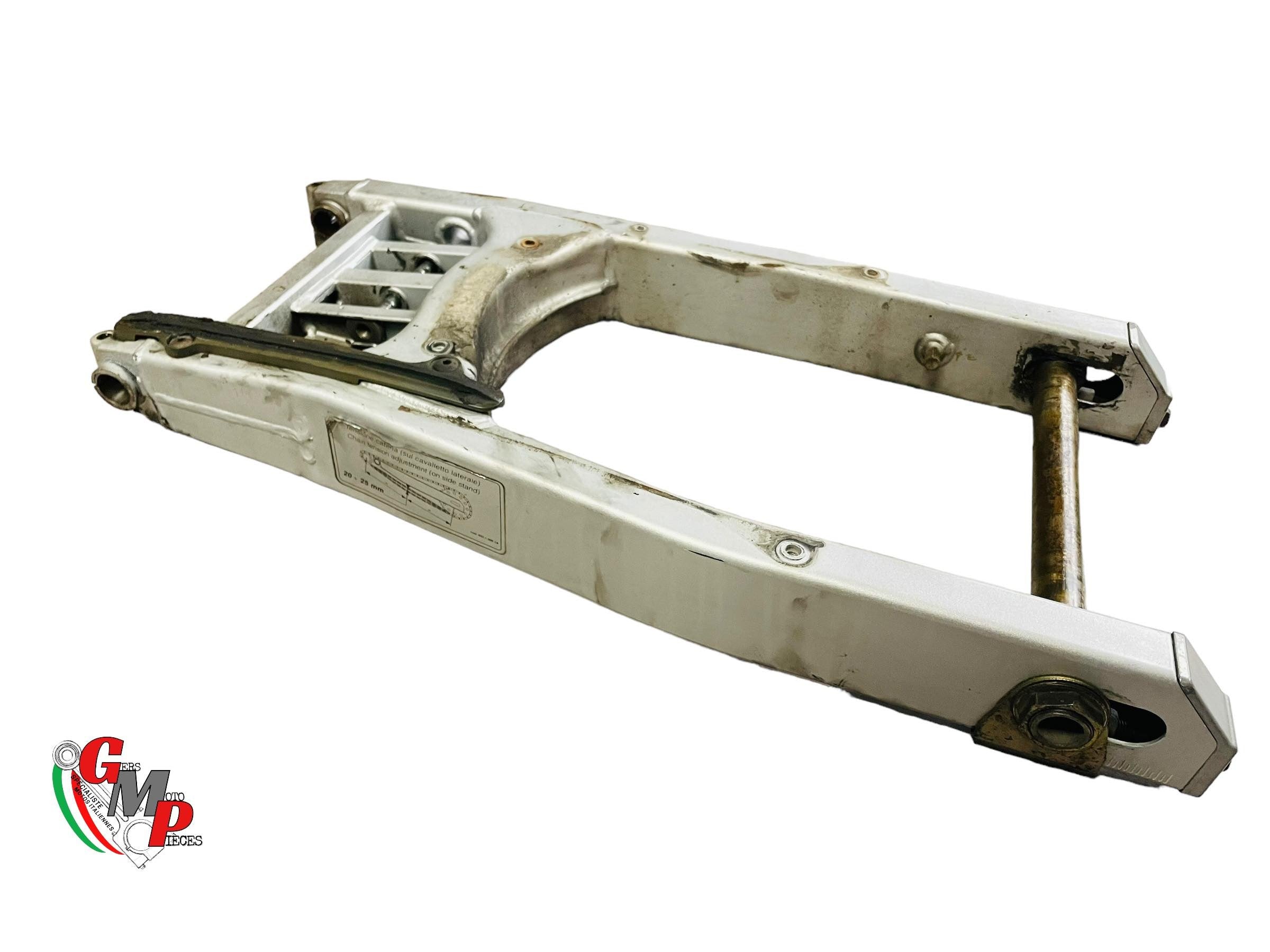 Steel Swingarm with Wheel Axle - Ducati
