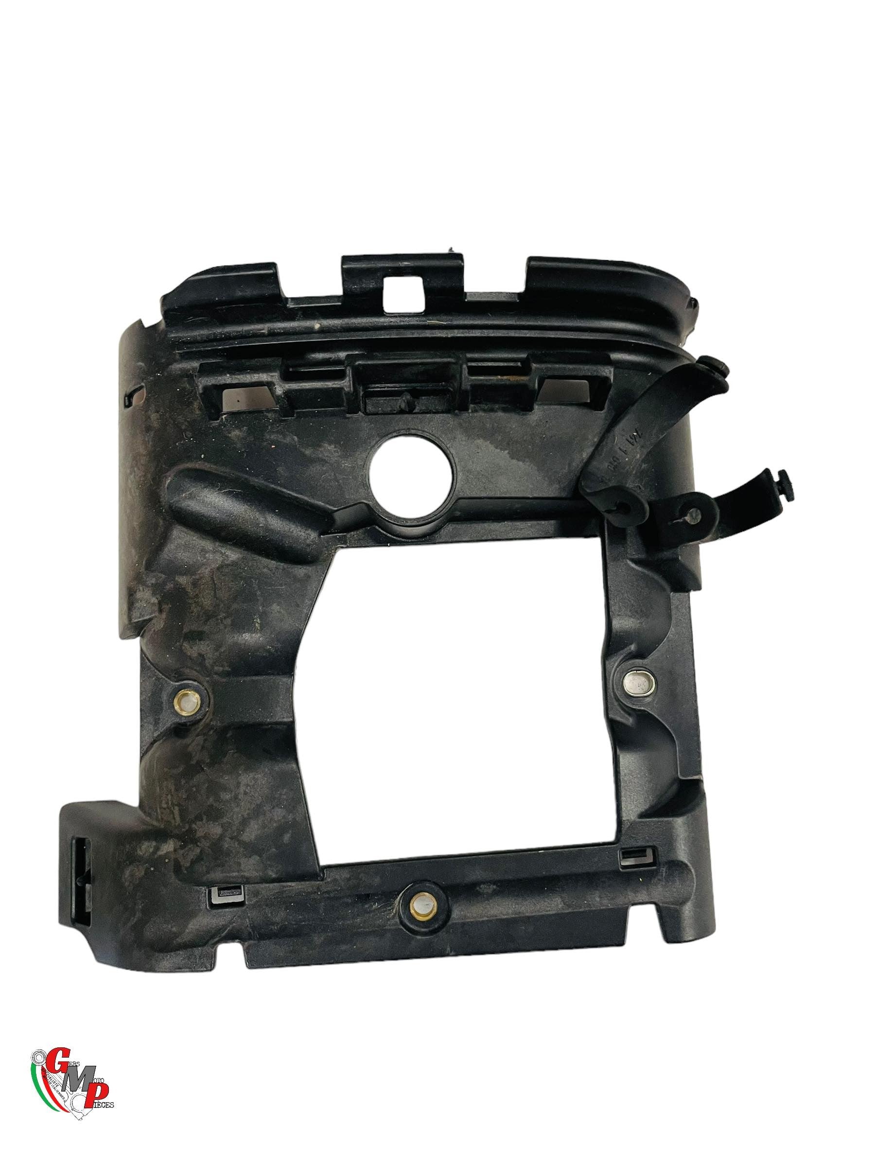 Plastic Cylinder Head Cover Wiring Protection - Ducati Monster 1200 1200R 1200S 821