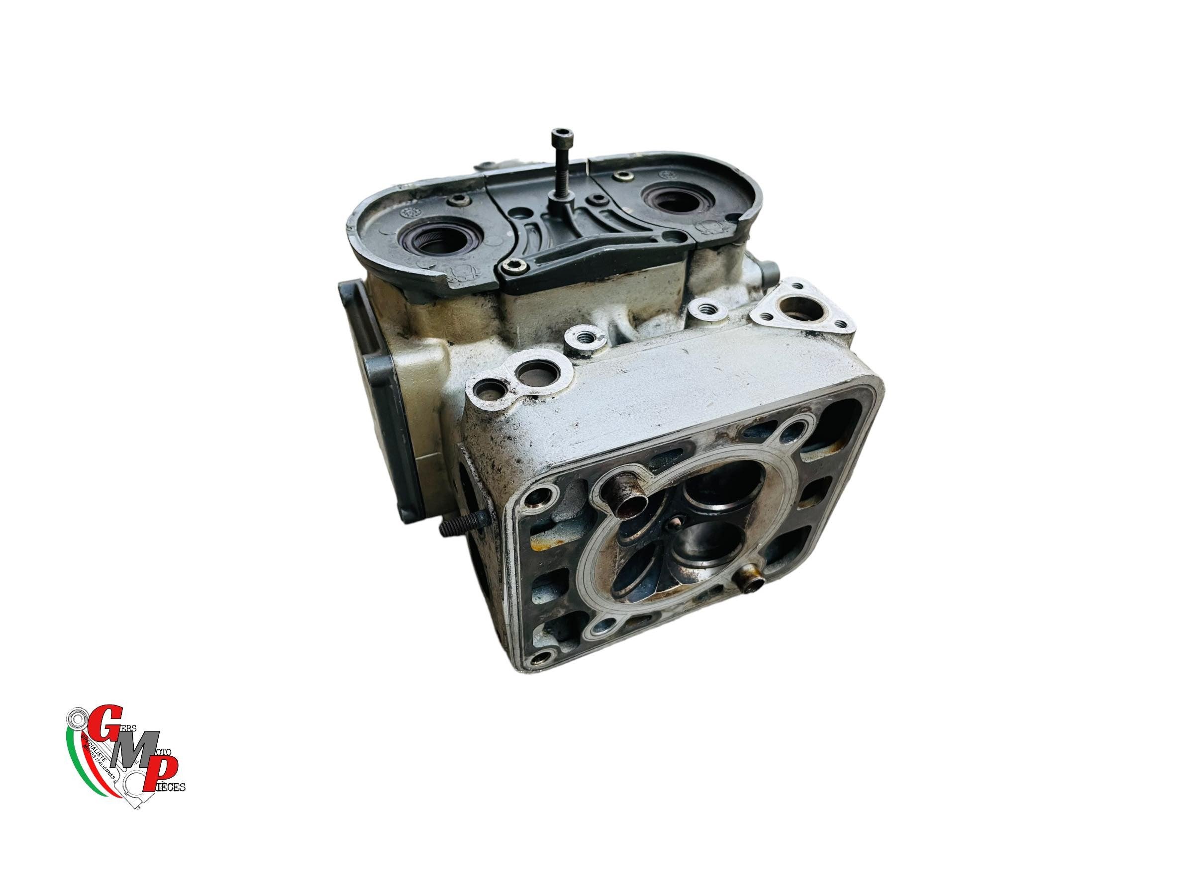 Vertical or Horizontal Cylinder Head Empty - Ducati Superbike SBK 748 748 S