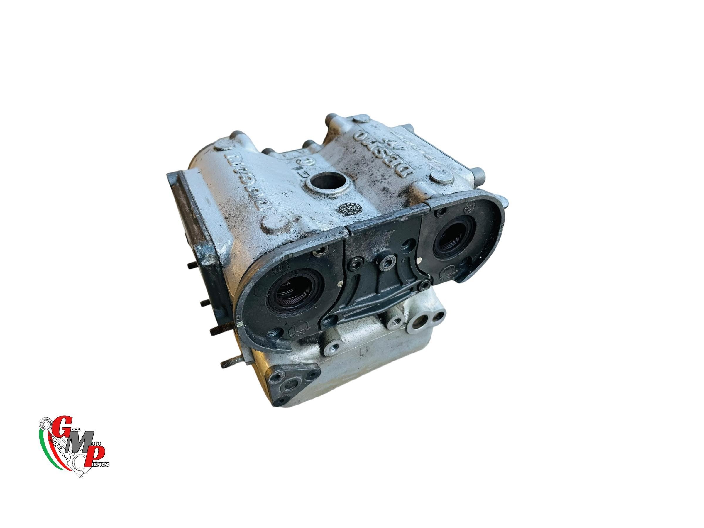Vertical or Horizontal Cylinder Head Empty - Ducati Superbike SBK 748 748 S