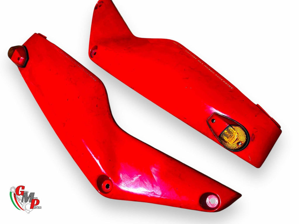 Pair of Red Side Panels with Indicators - Ducati Supersport 600 750 900 SS Carburetor final horn