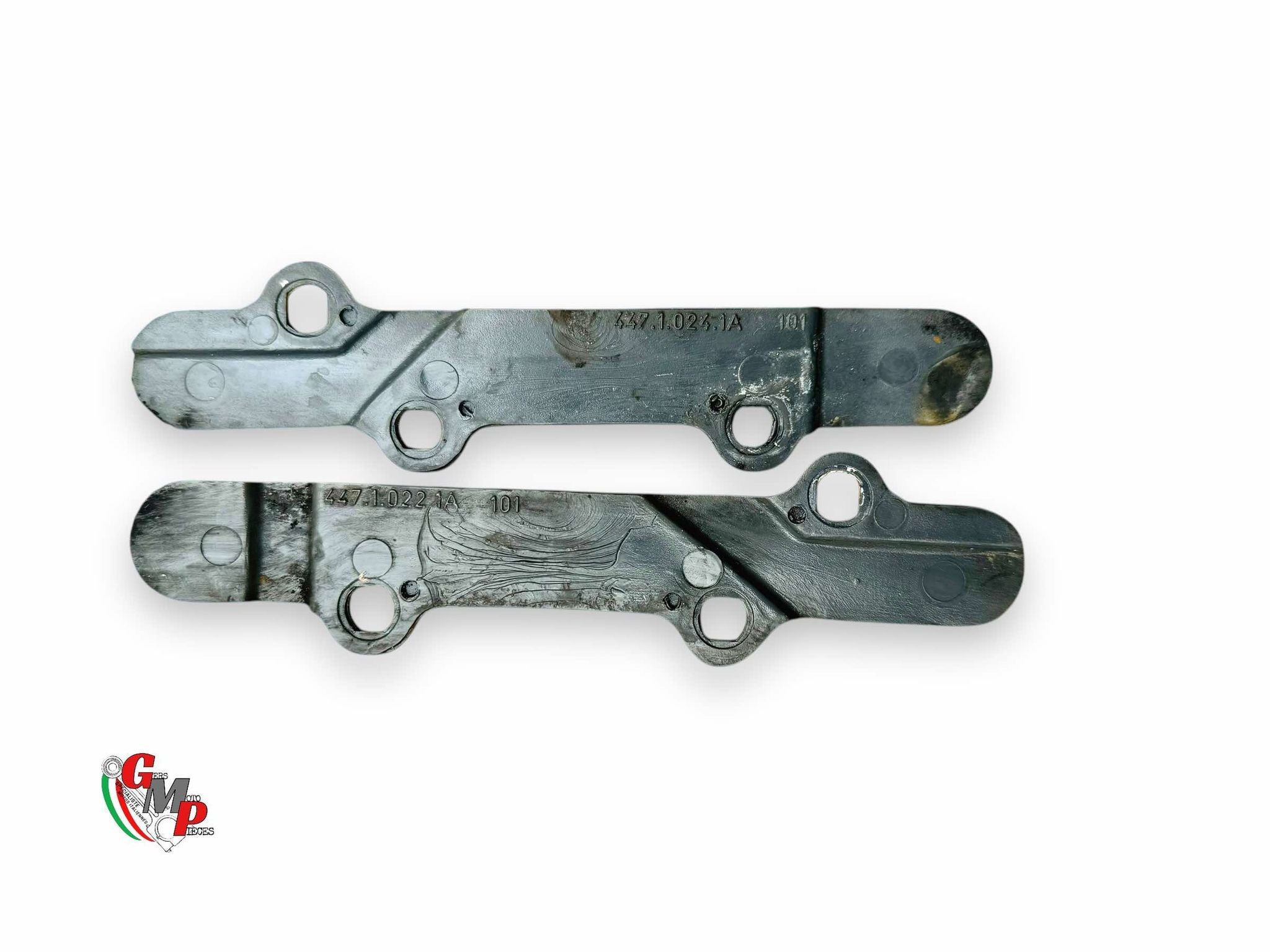 Pair of Chain Sliders - Ducati Monster 600 cor finale