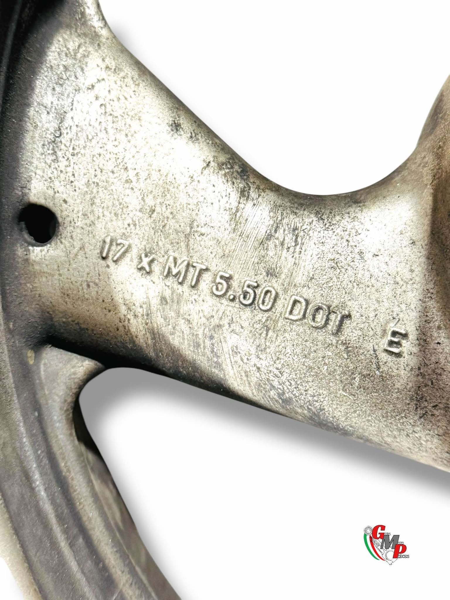 3-spoke rear rim in 5.5 - Ducati Supersport 900 SS Monster 900 Superbike SBK 888 851 final horn