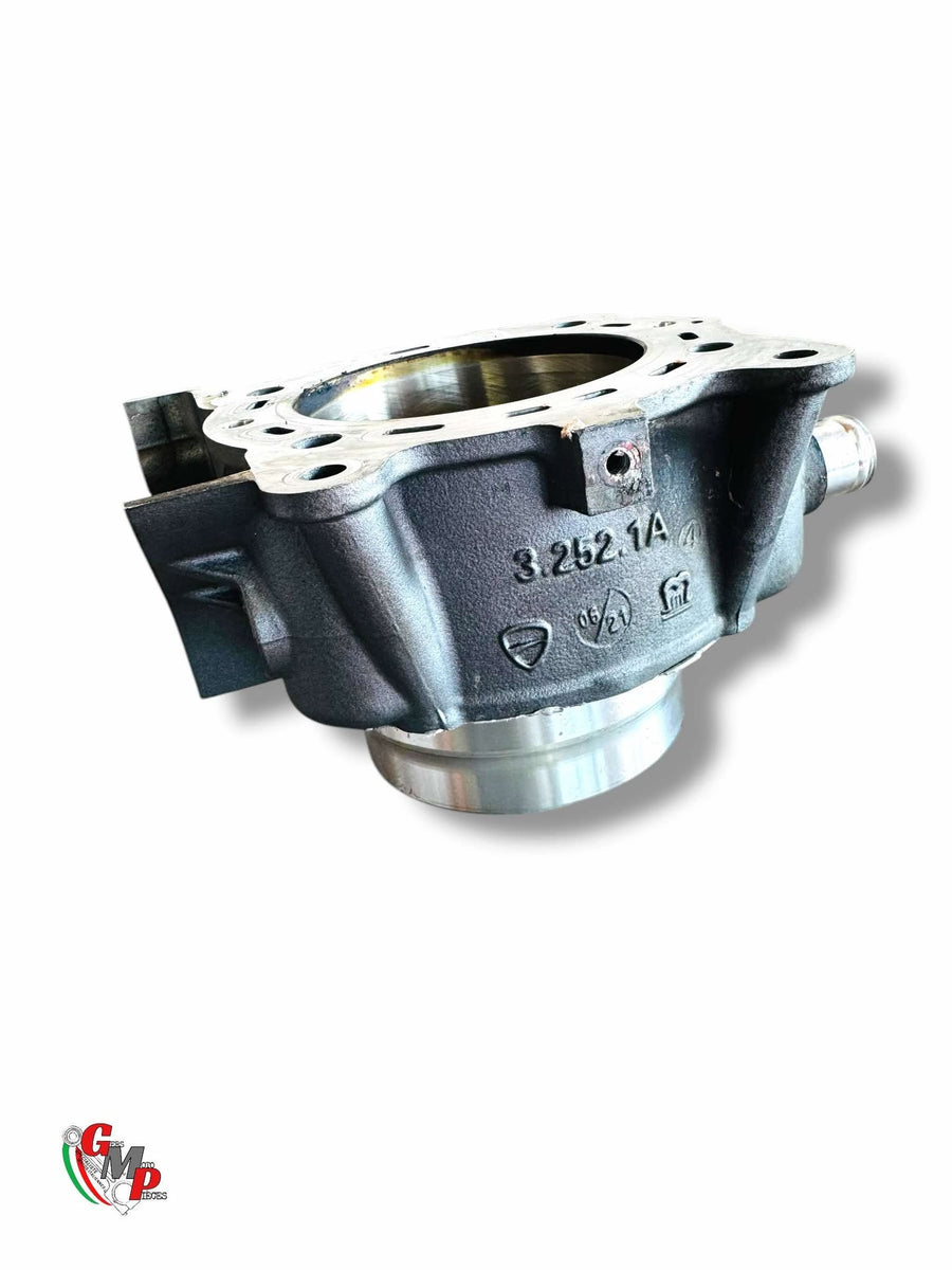Horizontal Piston Cylinder 6000KMS TBE - Ducati