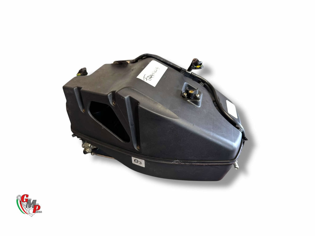 Complete Air Box and Injection Rail Throttle Body - Ducati