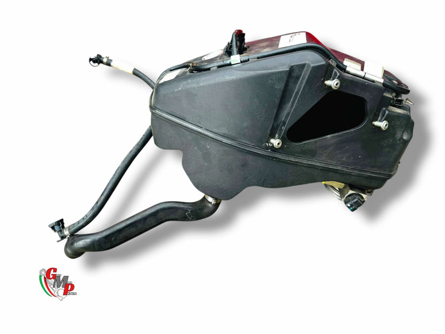 Complete Injection Rail with Air Box - Ducati