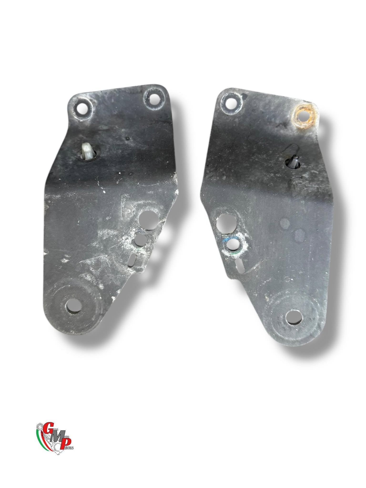 Pair of Black Headlight Brackets - Ducati
