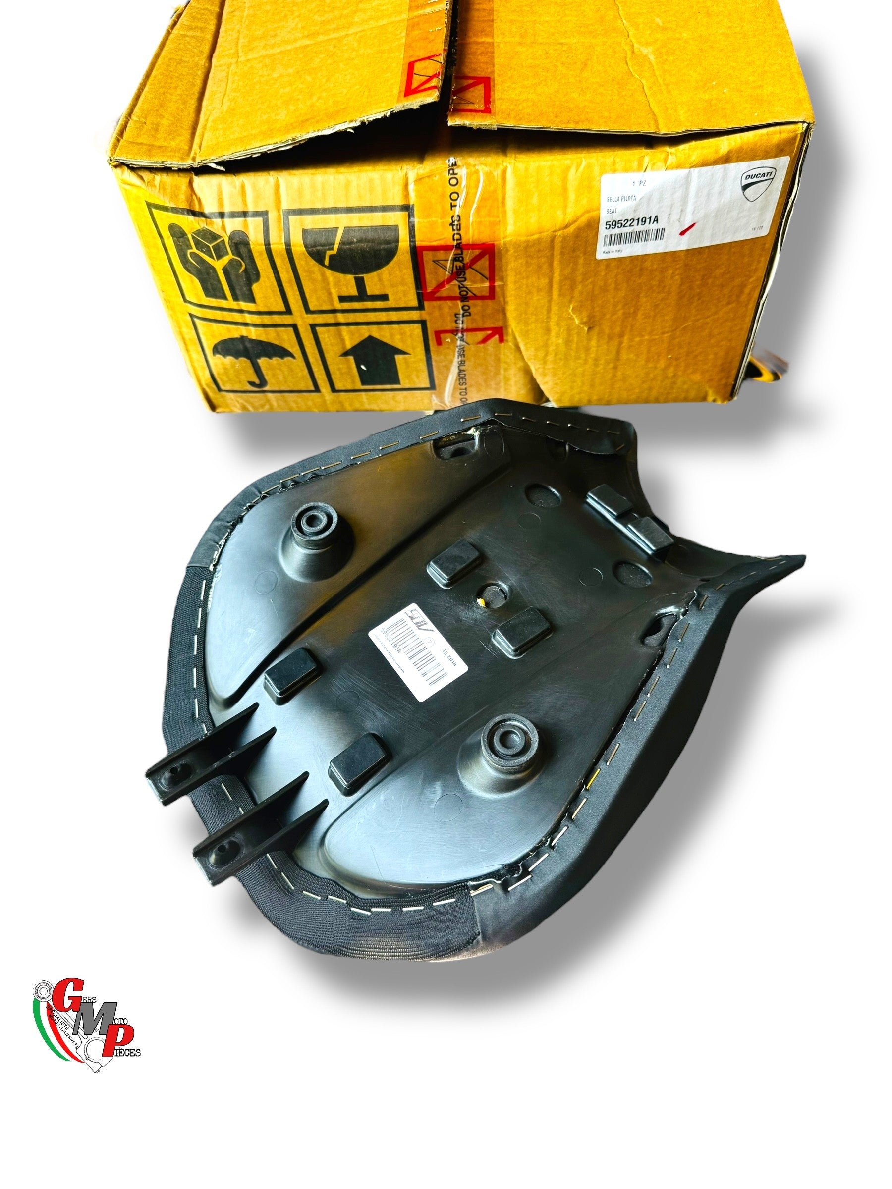 NEW rider saddle - Ducati Superbike SBK Panigale 1299 899 959 Panigale R final horn