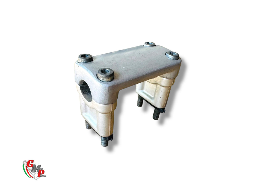 Rider and Bridge Diameter 22 - Ducati Monster final horn