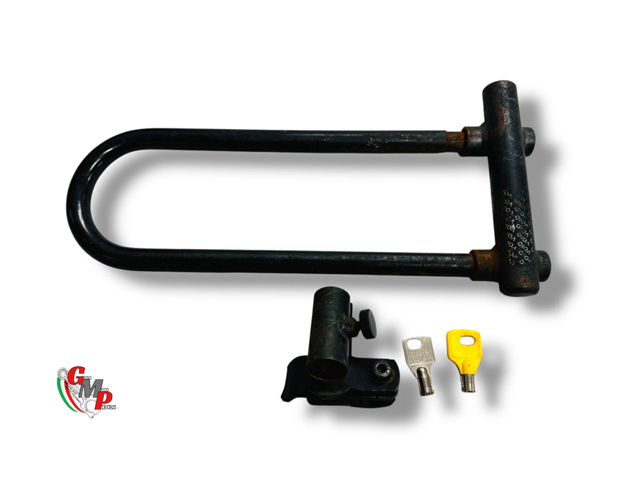 Pair of Universal Horn Finale Indicators
