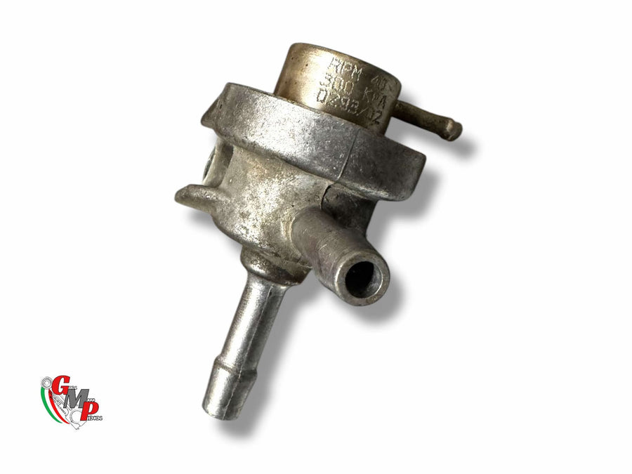 Pressure regulator with bracket - Ducati