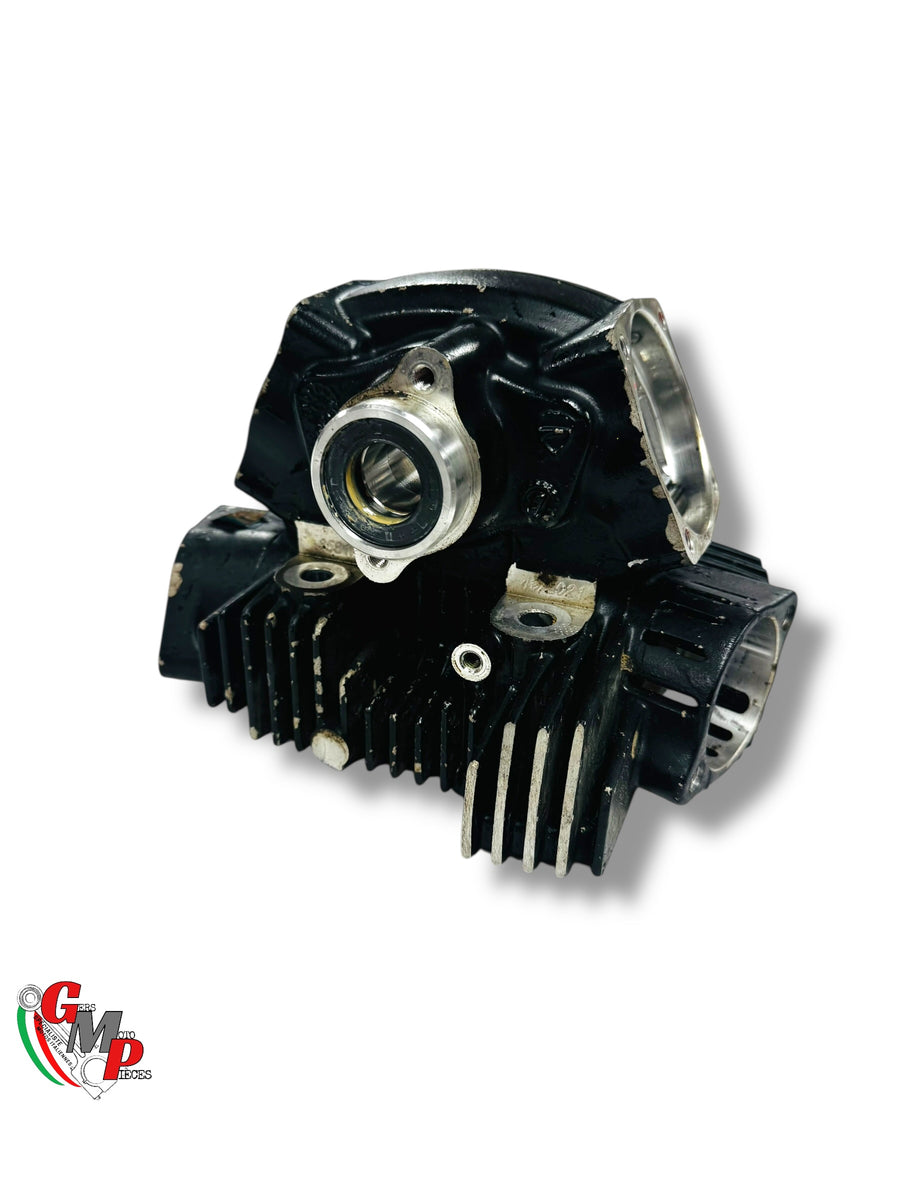 Horizontal Cylinder Head - Ducati