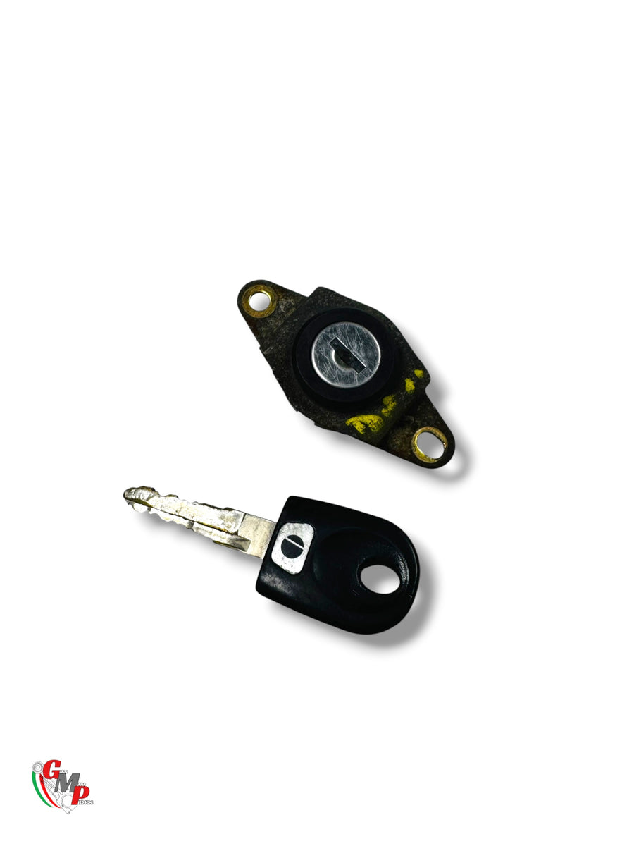 Seat Lock - Ducati