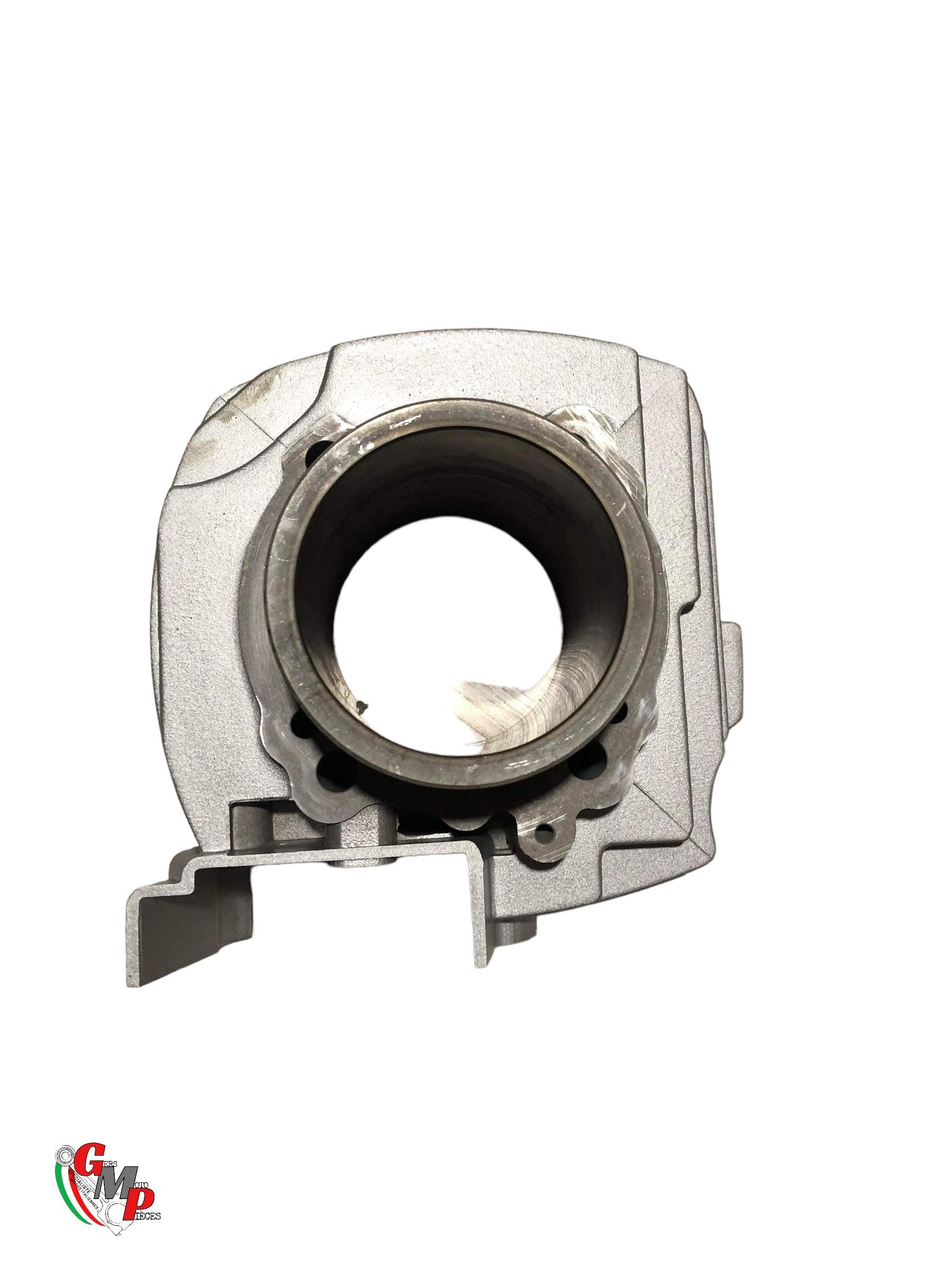 New Vertical Cylinder Without Piston - Ducati