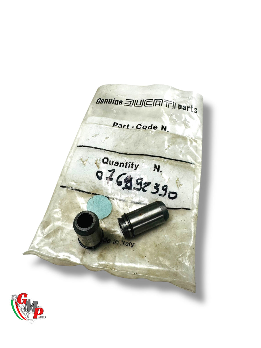 NEW Valve Guide - Ducati