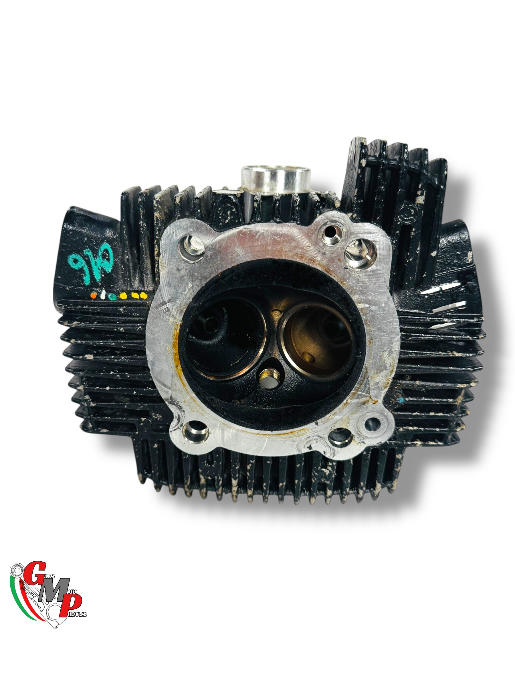 Horizontal Cylinder Head - Ducati