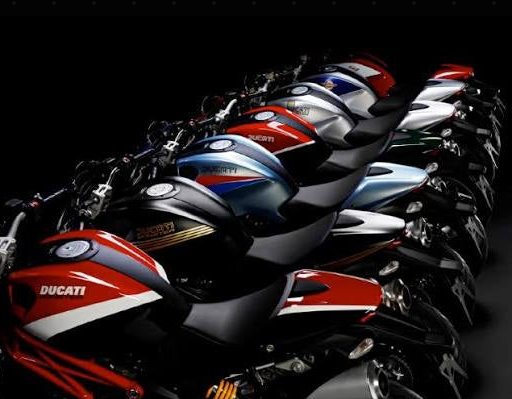 Right Tank Fairing Mach 1 - Ducati