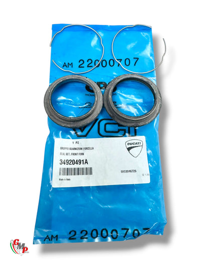 Dust Cover and Clip Set NEW - Ducati