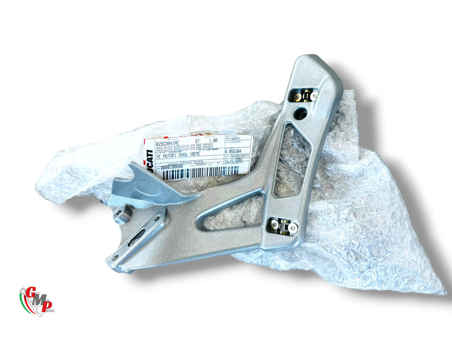 New Right Mirror Support – Ducati