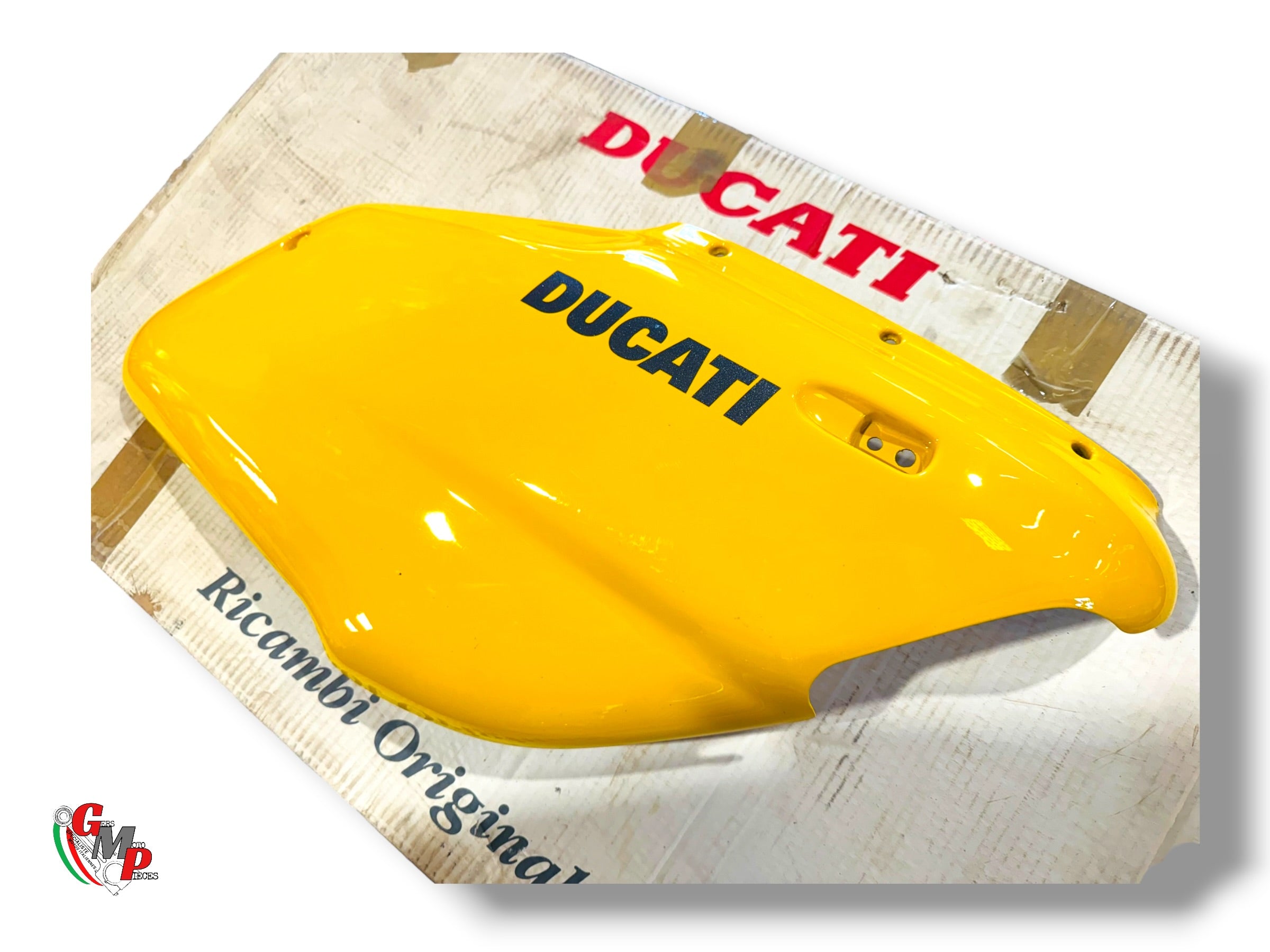 Carenage Droit NEUF - Ducati