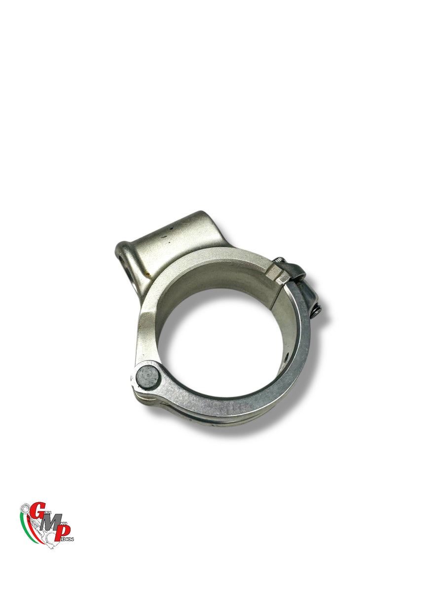 Left Handlebar Half-Clamp - Ducati