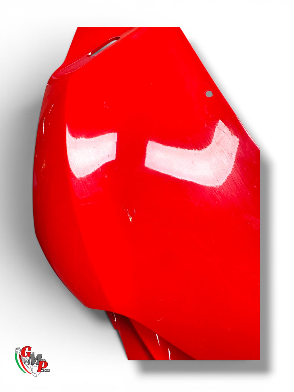 Red headlight fairing - Ducati