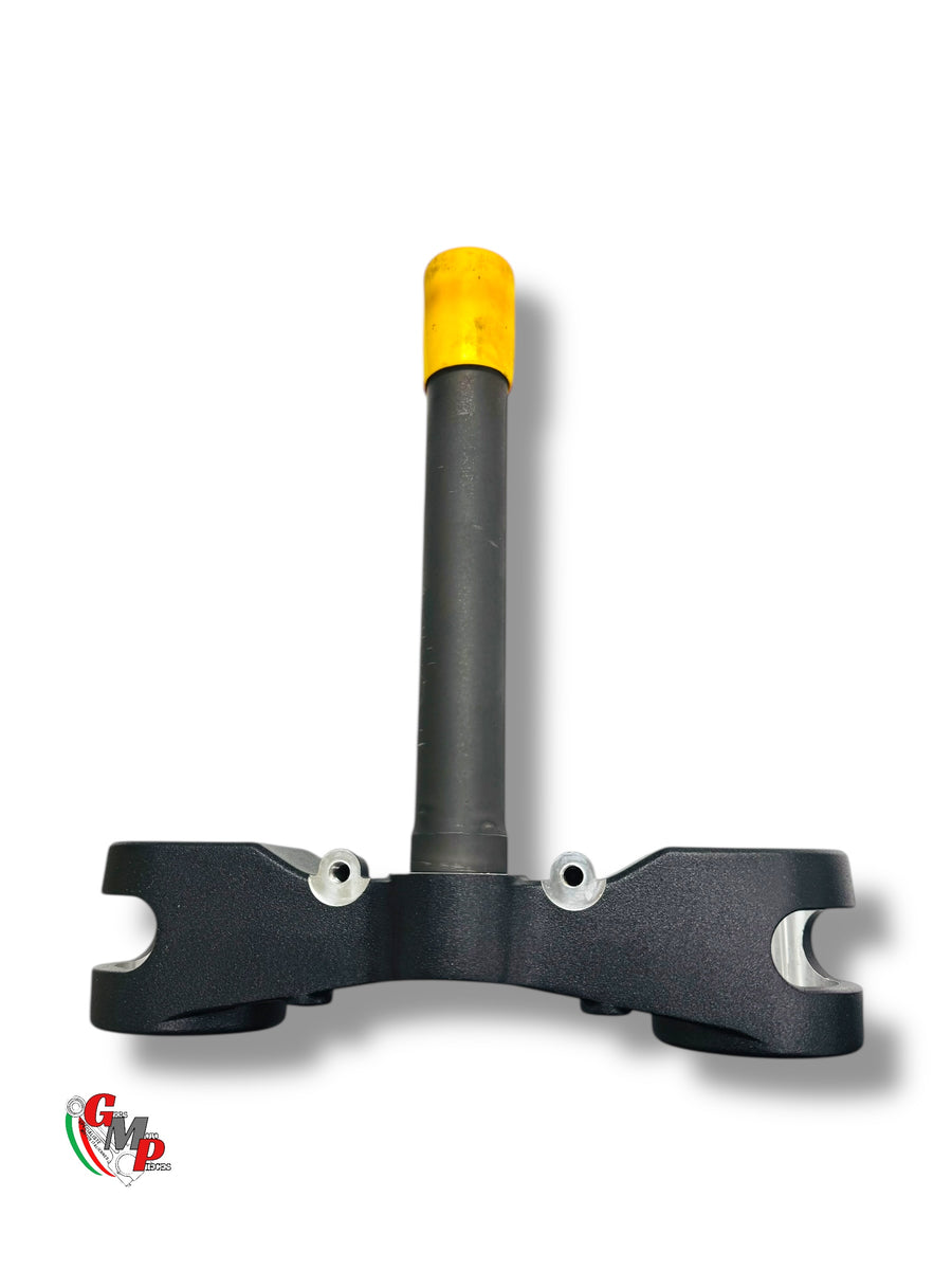 NEW lower triple clamp - Ducati