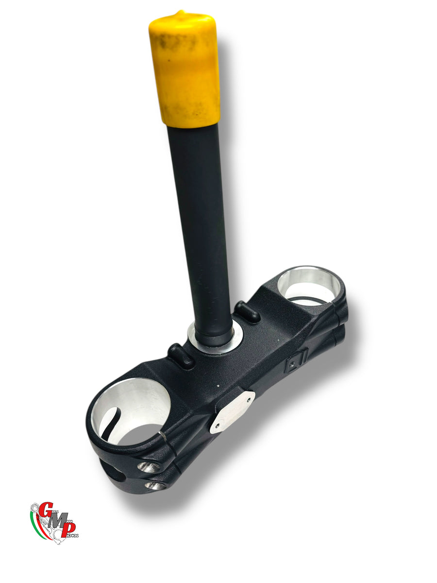 NEW lower triple clamp - Ducati
