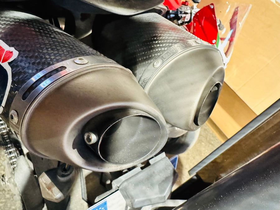 Termignoni carbon exhaust - Ducati