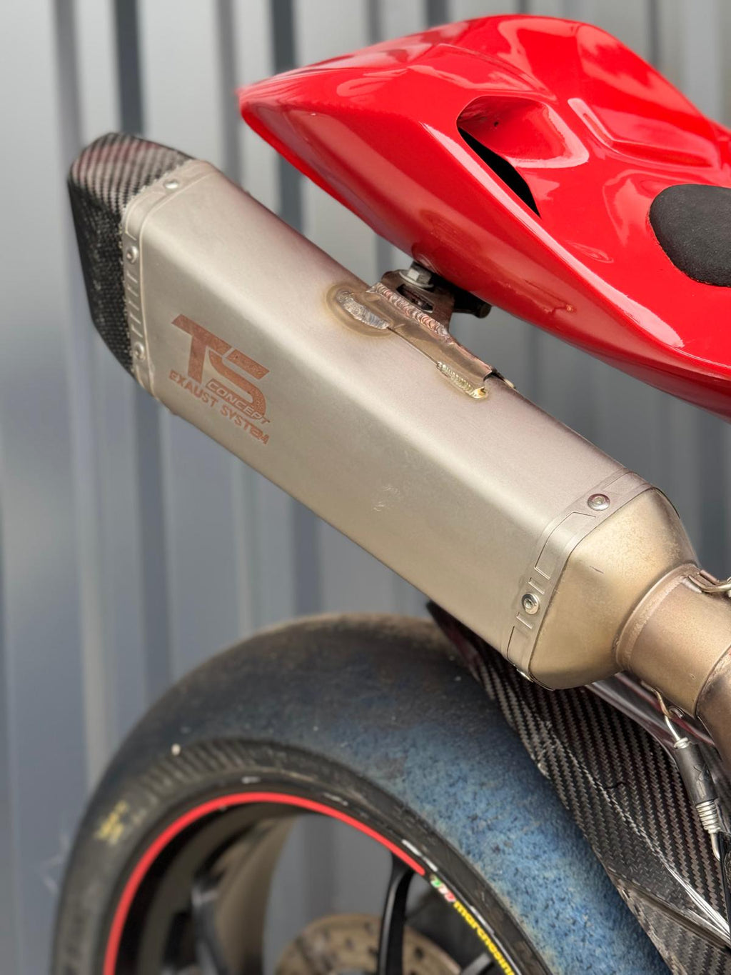 Ducati Panigale 1199s 2012 piste