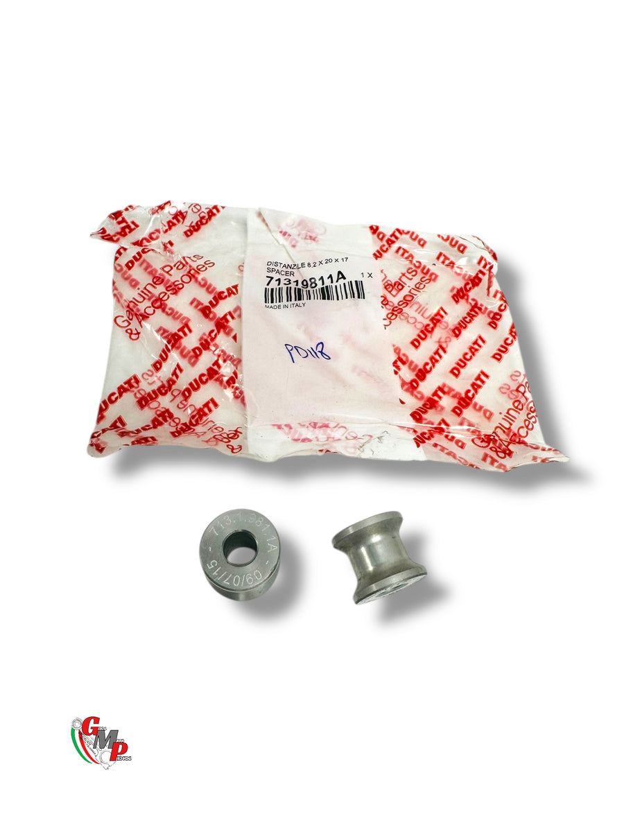 Fairing spacer NEW - Ducati