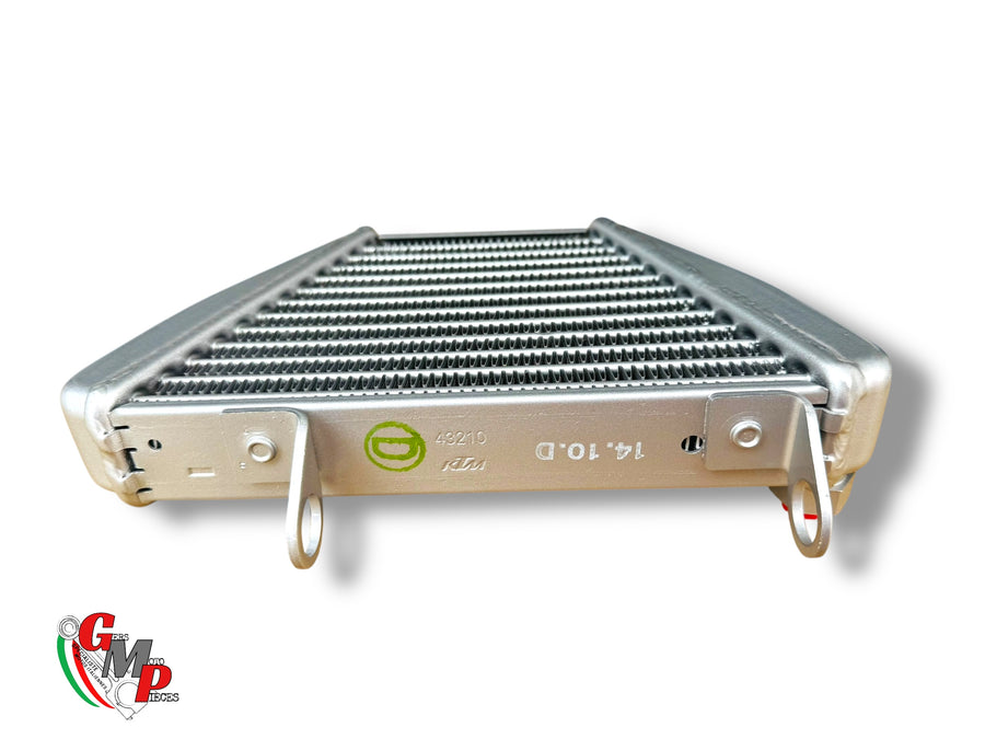 Oil cooler NEW - Ducati