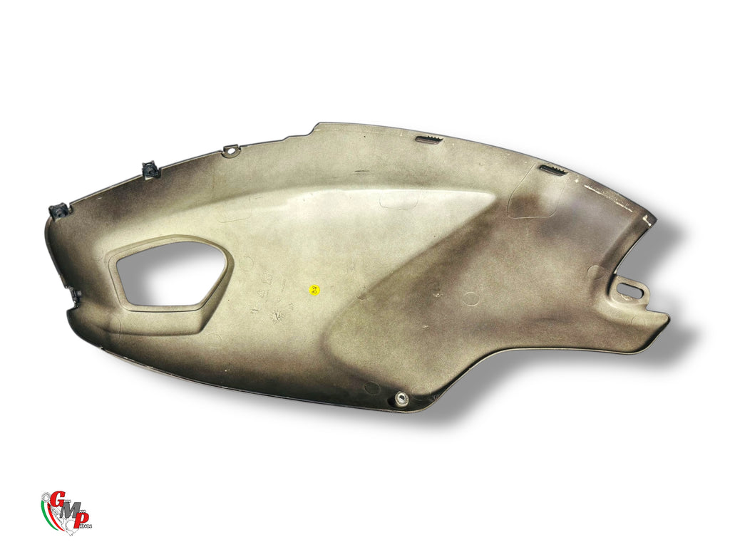 New Black Right Fairing - Ducati