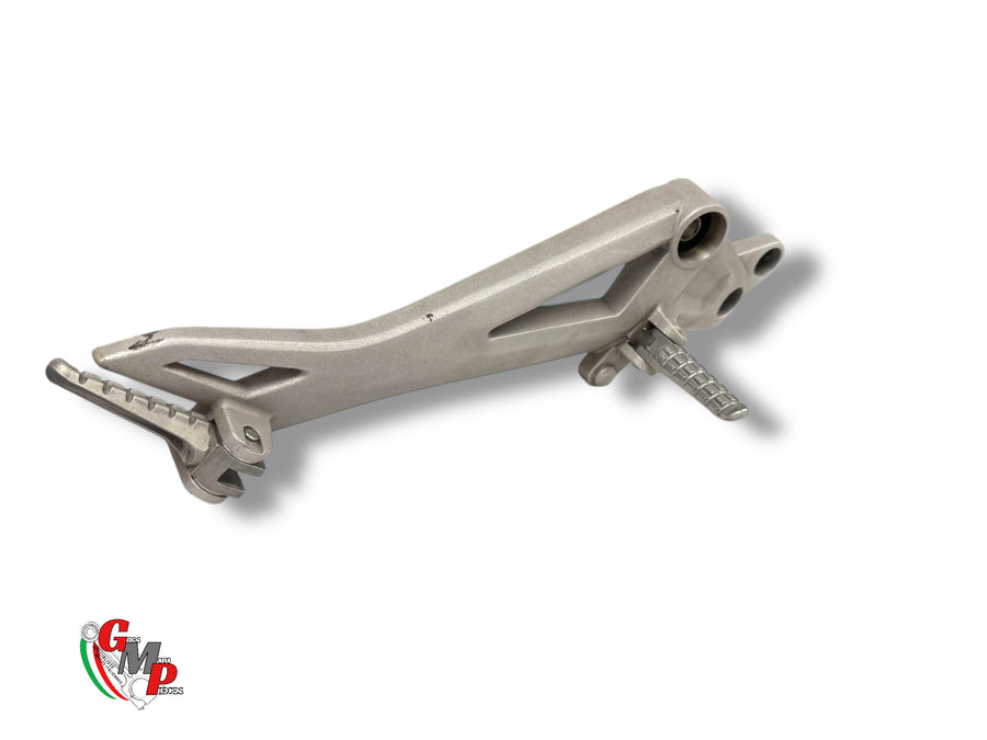 Right footrest plate - Ducati