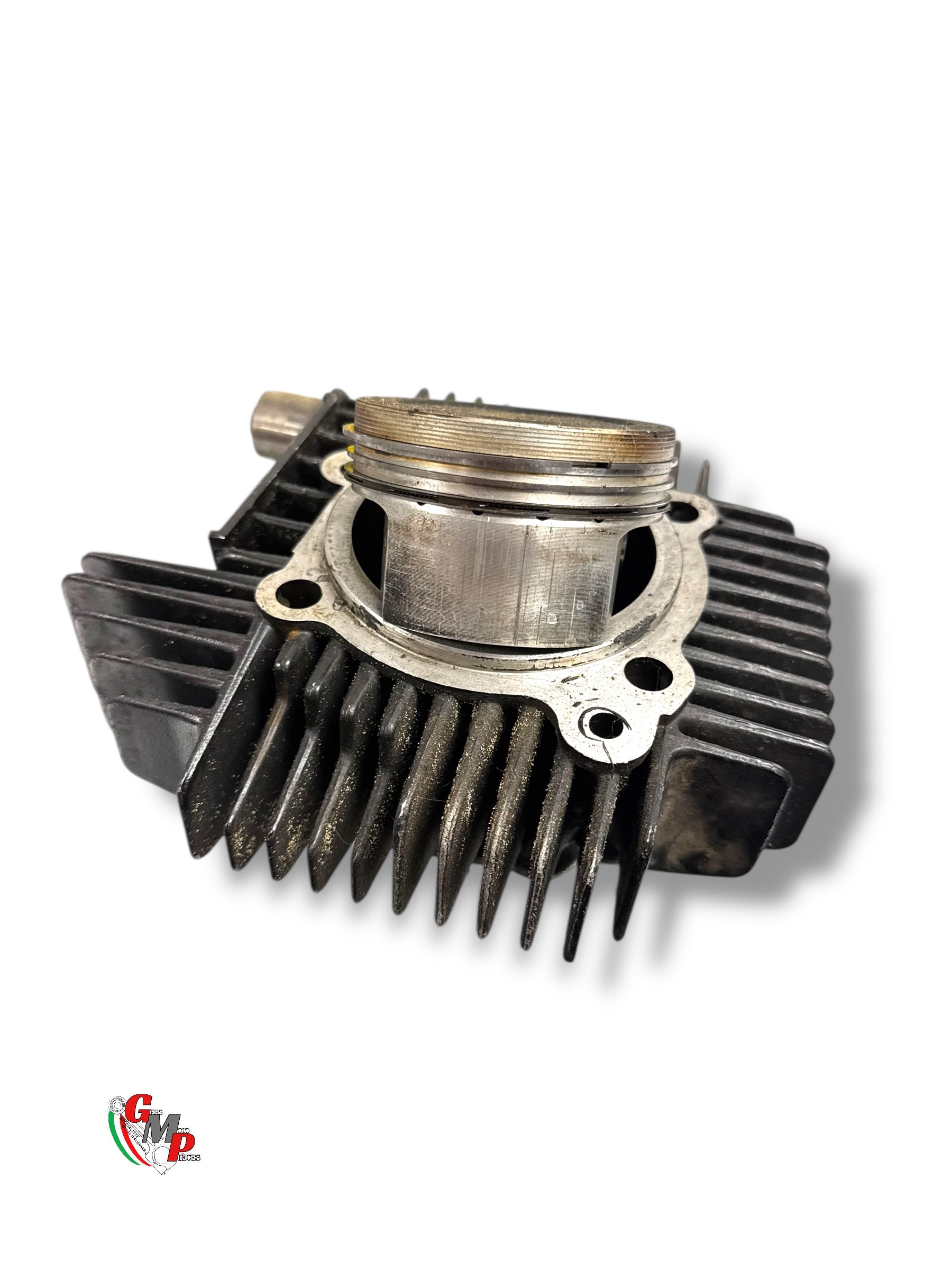 Horizontal piston cylinder - Ducati