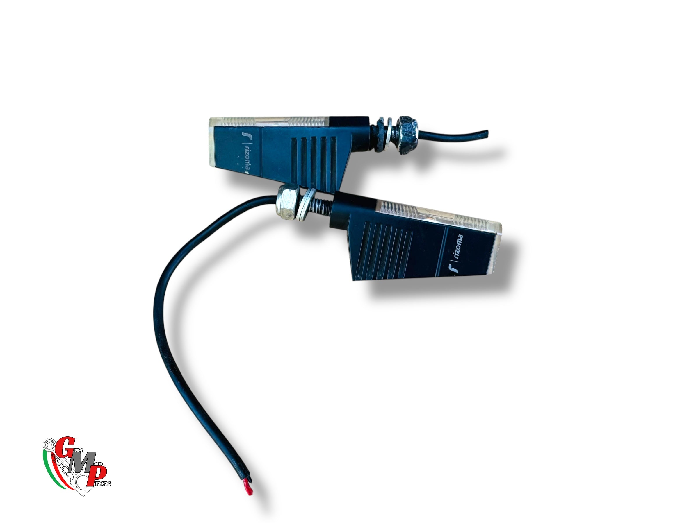 Pair of Universal Horn Finale Indicators