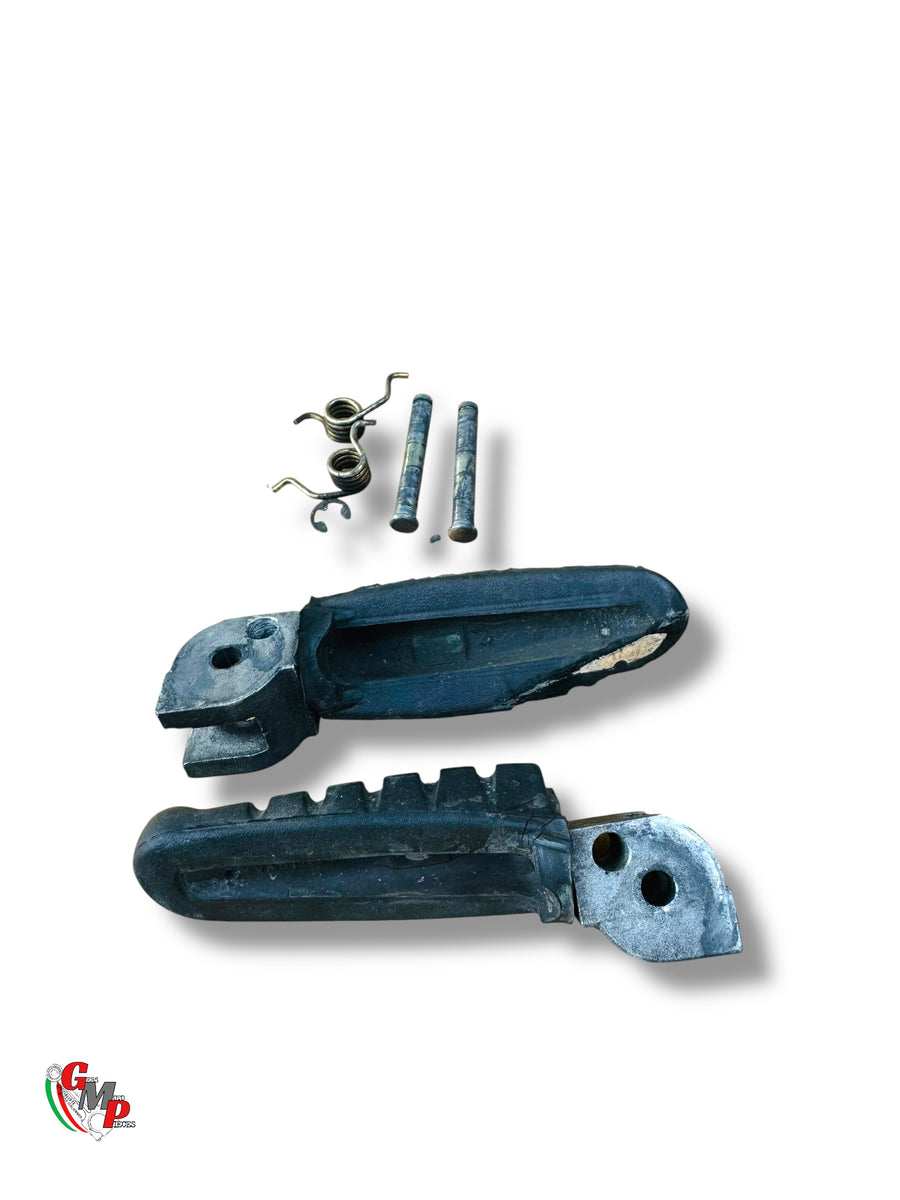 Rubber rider footpegs - Ducati Monster