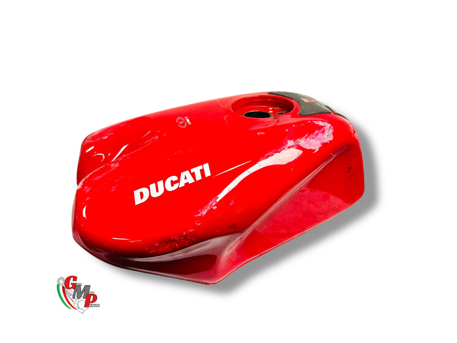 Red tank - Ducati