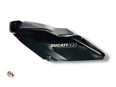 Gloss black left upper fairing - Ducati