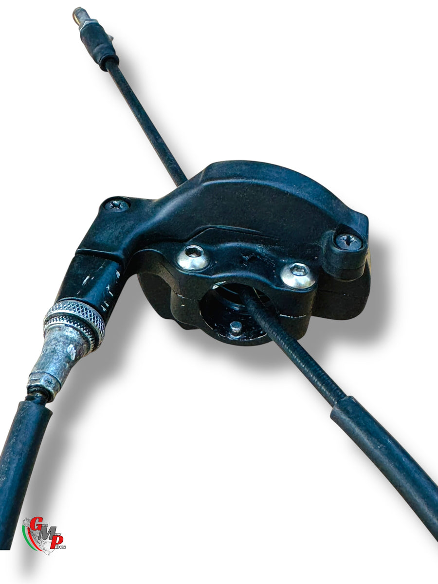 Throttle and cable - Ducati